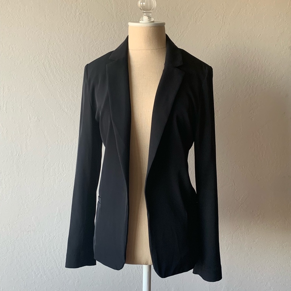 H&M black blazer